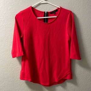 Green Envelope Los Angeles Half Sleeve Top